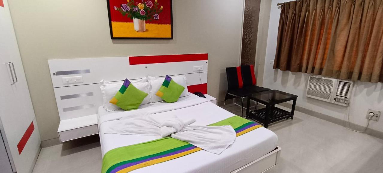 Hotel Bagga International Aurangabad  Buitenkant foto