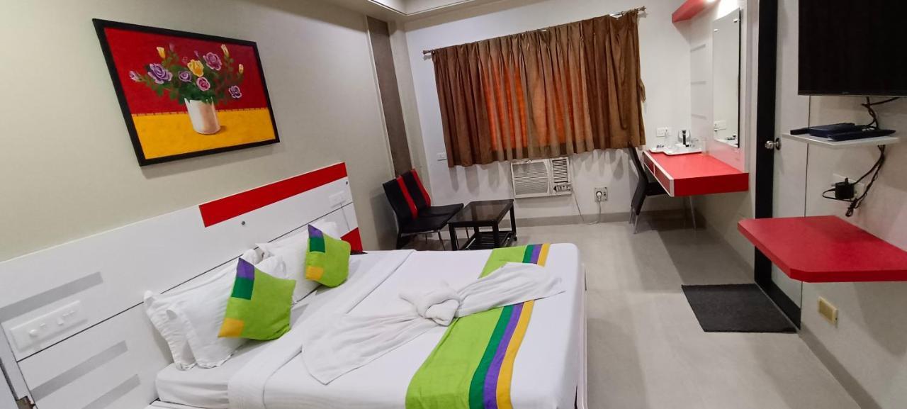 Hotel Bagga International Aurangabad  Buitenkant foto
